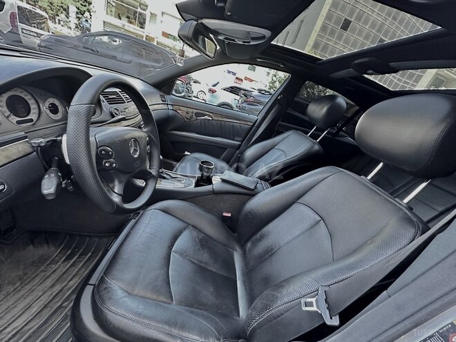 Mercedes E 270 2003, 450,000 km - 2.7 l - Bakı
