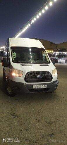 Ford Transit-1