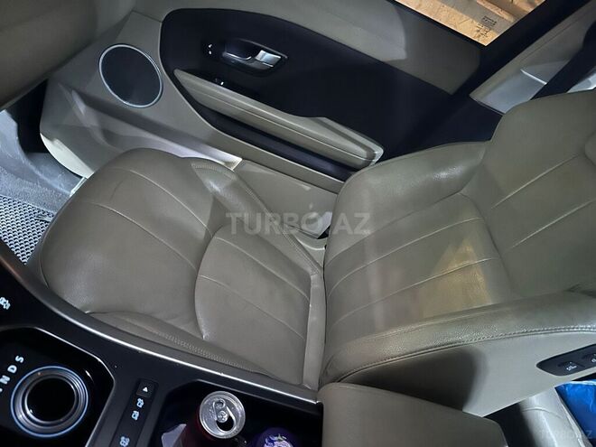 Land Rover RR Evoque 2015, 110,000 km - 2.0 л - Bakı