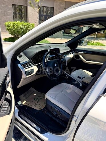 BMW X1 2019, 31,000 km - 2.0 l - Bakı