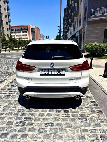 BMW X1 2019, 31,000 km - 2.0 l - Bakı