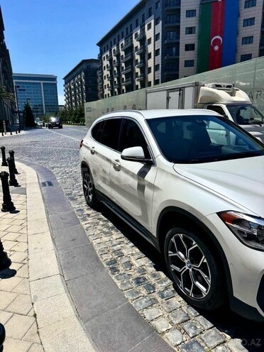 BMW X1 2019, 31,000 km - 2.0 l - Bakı