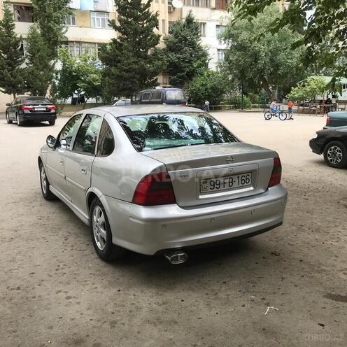 Opel Vectra 2001, 238,617 km - 1.8 l - Sumqayıt