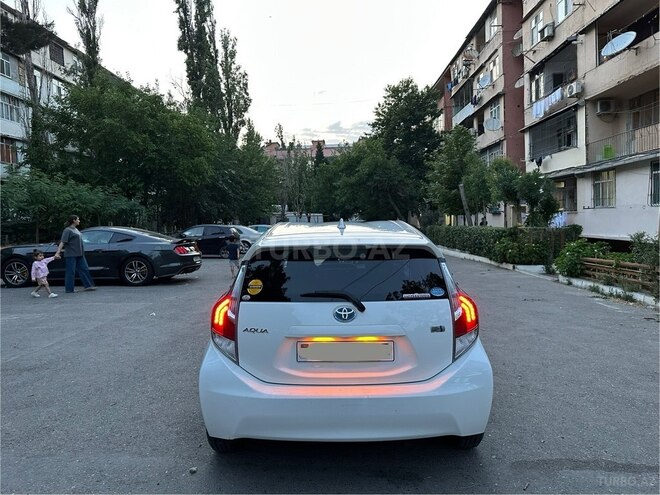 Toyota Aqua 2016, 17,000 km - 1.5 l - Bakı