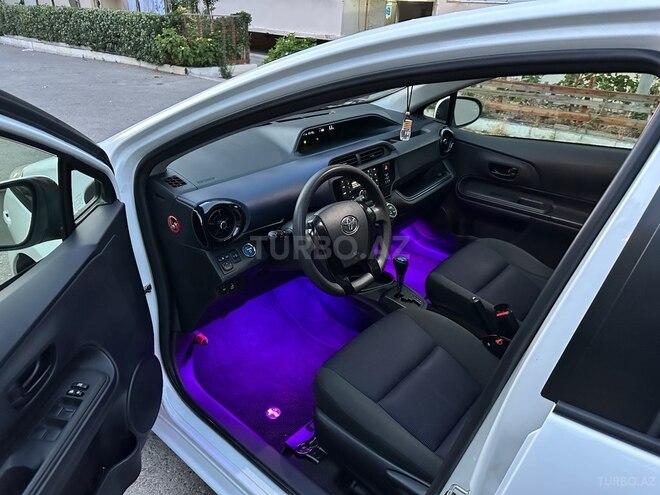 Toyota Aqua 2016, 17,000 km - 1.5 l - Bakı