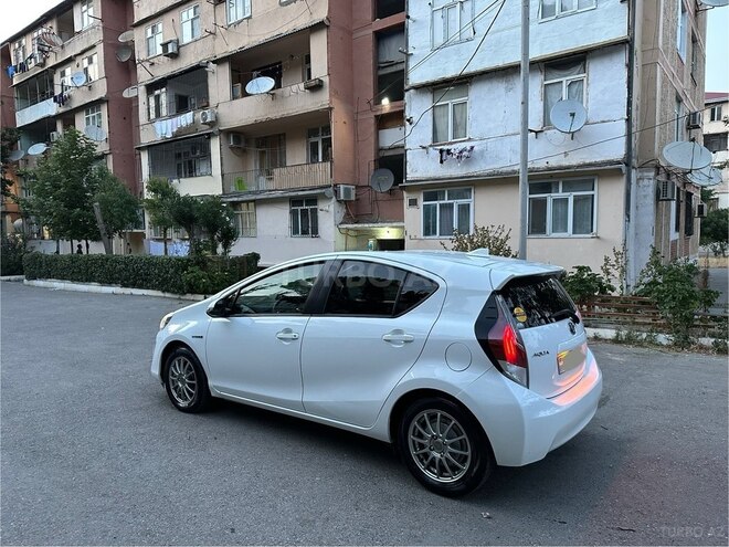 Toyota Aqua 2016, 17,000 km - 1.5 l - Bakı
