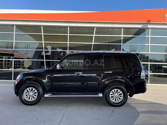 Mitsubishi Pajero 2011, 155,000 km - 3.5 l - Bakı