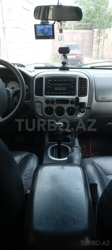 Ford Escape 2004, 250,000 km - 3.0 l - Sumqayıt