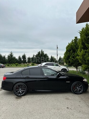 BMW 528 2013, 242,000 km - 2.0 l - Xaçmaz