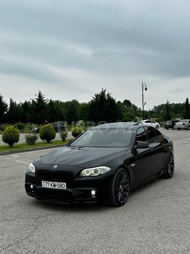BMW 528 2013, 242,000 km - 2.0 l - Xaçmaz