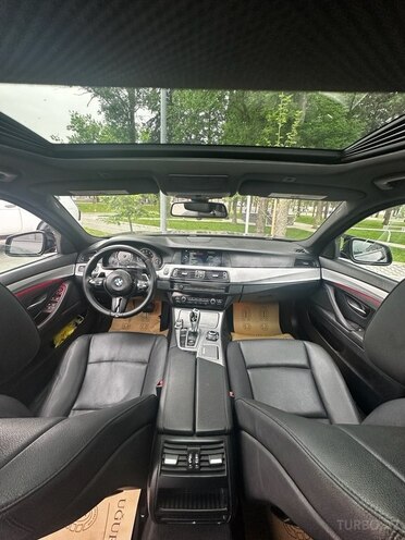 BMW 528 2013, 242,000 km - 2.0 l - Xaçmaz