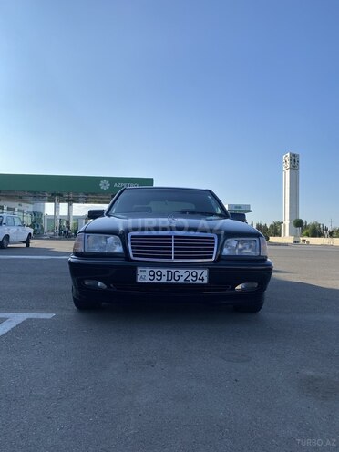 Mercedes C 200 1998, 260,000 km - 2.0 l - Beyləqan