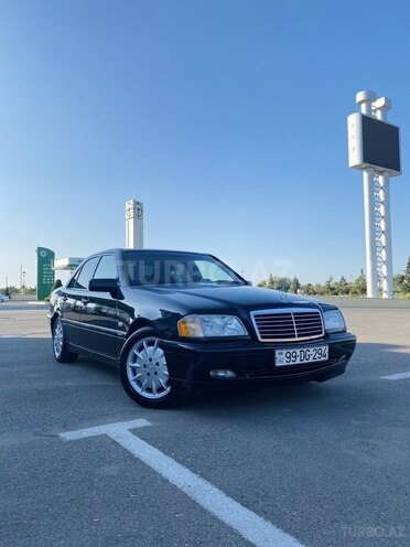Mercedes C 200 1998, 260,000 km - 2.0 l - Beyləqan