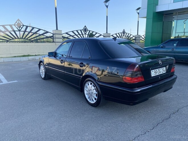 Mercedes C 200 1998, 260,000 km - 2.0 l - Beyləqan