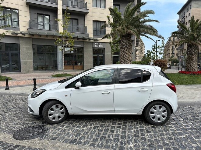 Opel Corsa 2017, 180,000 km - 1.4 l - Bakı