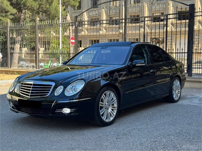 Mercedes E 220 d-4
