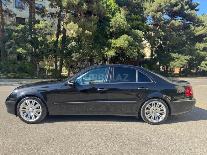 Mercedes E 220 d-5
