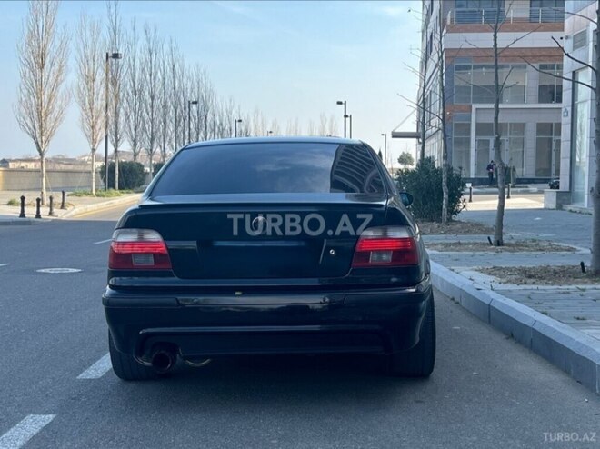BMW 540 2001, 248,000 km - 4.4 l - Bakı