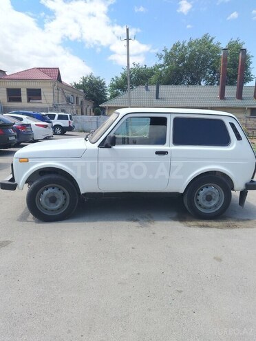 LADA (VAZ) Niva 2015, 255,000 km - 1.7 l - İmişli