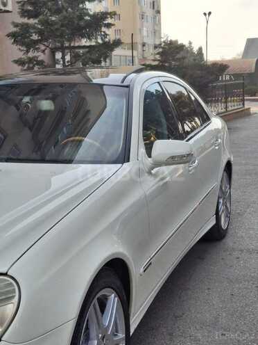 Mercedes E 280-7