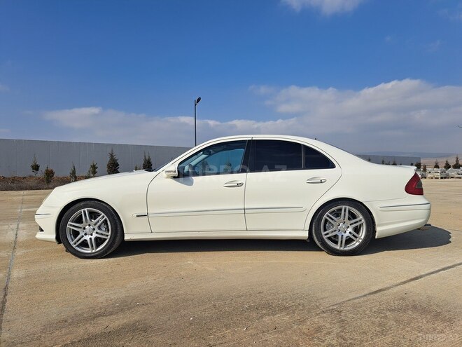 Mercedes E 280-3