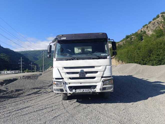 HOWO Sinotruk 2023, 75,190 km - 10.0 l - Gəncə