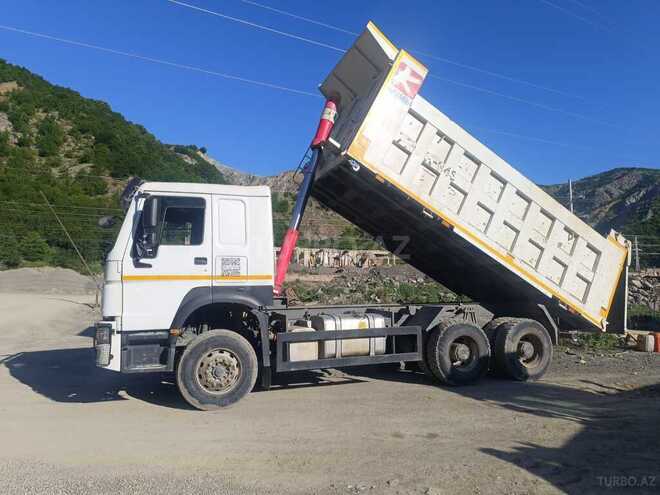 HOWO Sinotruk 2023, 75,190 km - 10.0 l - Gəncə