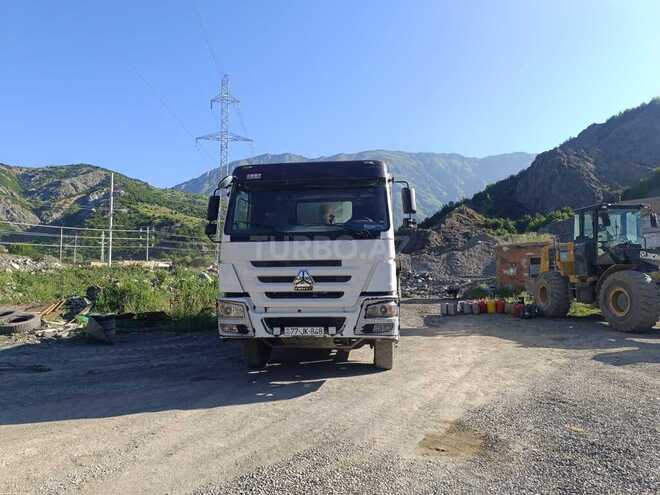 HOWO Sinotruk 2023, 75,190 km - 10.0 l - Gəncə