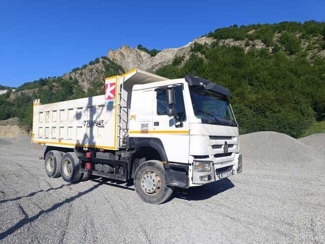HOWO Sinotruk 2023, 75,190 km - 10.0 l - Gəncə