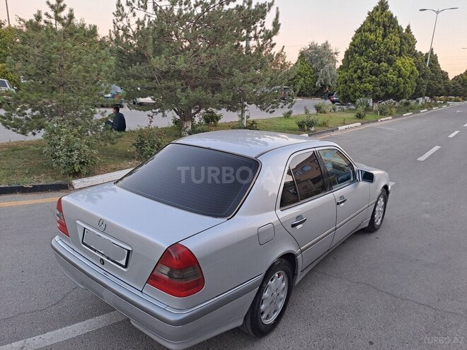 Mercedes C 220 1993, 371,000 km - 2.2 l - Sumqayıt