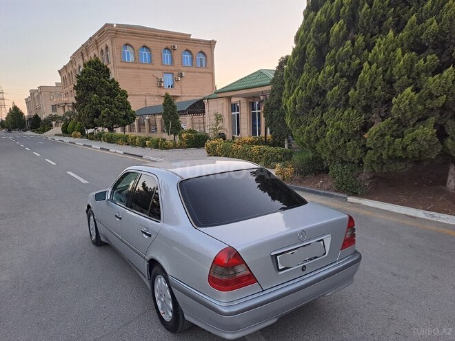 Mercedes C 220 1993, 371,000 km - 2.2 l - Sumqayıt