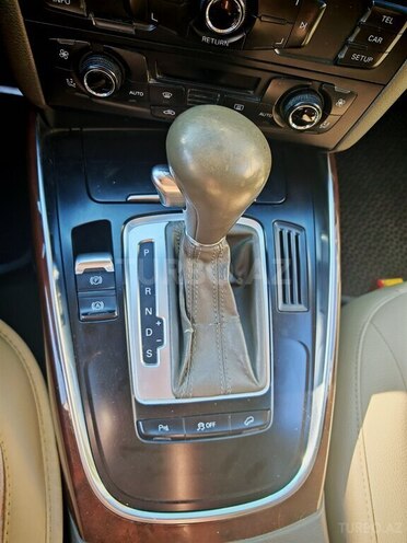 Audi Q5 2011, 141,000 km - 2.0 l - Bakı