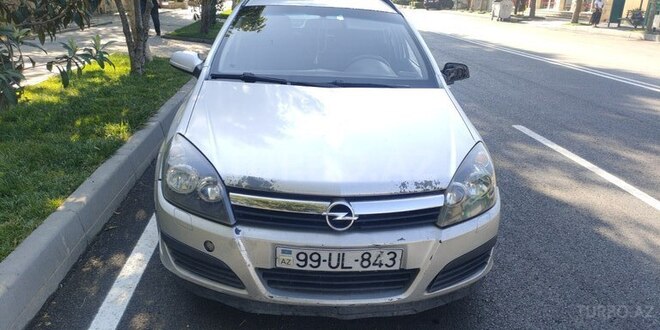 Opel Astra 2006, 669,000 km - 1.3 l - Yevlax