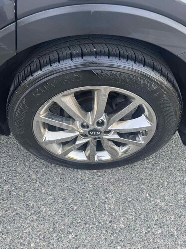 Kia Sorento-6