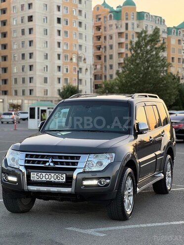 Mitsubishi Pajero 2015, 151,000 km - 3.0 l - Sumqayıt