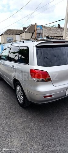 Mitsubishi Airtrek 2001, 286,586 km - 2.0 л - Xaçmaz