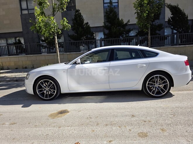 Audi A5 Sportback 2013, 179,128 km - 2.0 л - Bakı