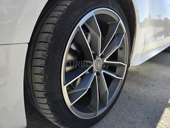 Audi A5 Sportback 2013, 179,128 km - 2.0 л - Bakı