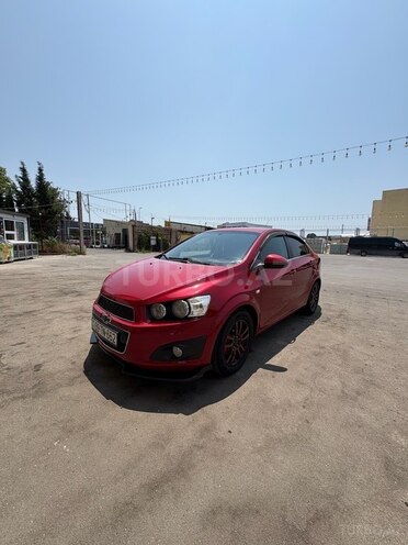 Chevrolet Aveo-8
