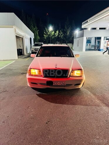 Mercedes E 200 1997, 368,000 km - 2.0 l - Bakı
