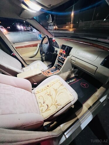 Mercedes E 200 1997, 368,000 km - 2.0 l - Bakı