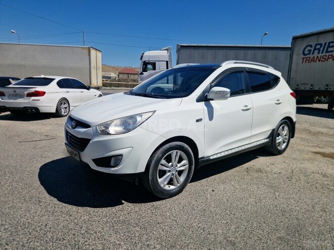 Hyundai ix35 2009, 156,000 km - 2.0 л - Bakı