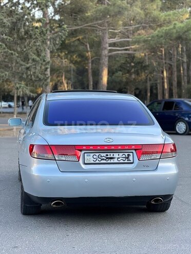 Hyundai Grandeur-4