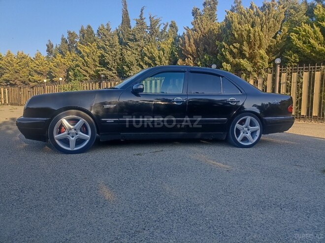 Mercedes E 240 1999, 348,000 km - 2.4 l - Bakı