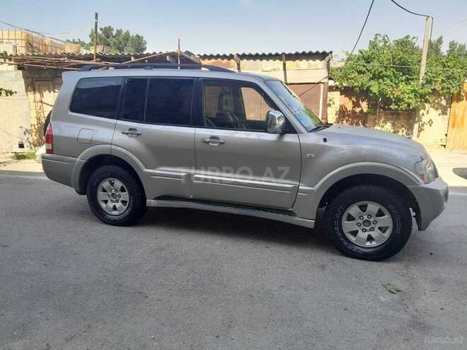 Mitsubishi Pajero 2003, 287,346 km - 3.0 l - Bakı