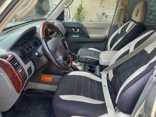 Mitsubishi Pajero 2003, 287,346 km - 3.0 l - Bakı