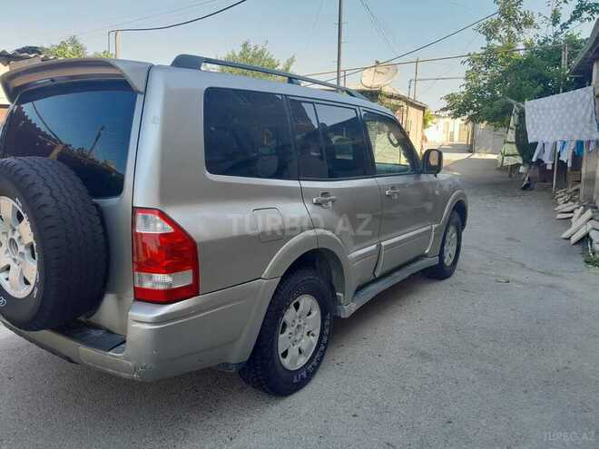 Mitsubishi Pajero 2003, 287,346 km - 3.0 l - Bakı