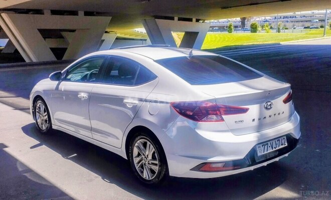 Hyundai Elantra 2019, 58,192 km - 2.0 l - Bakı