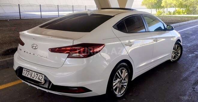 Hyundai Elantra 2019, 58,192 km - 2.0 l - Bakı