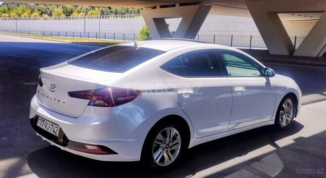 Hyundai Elantra 2019, 58,192 km - 2.0 l - Bakı